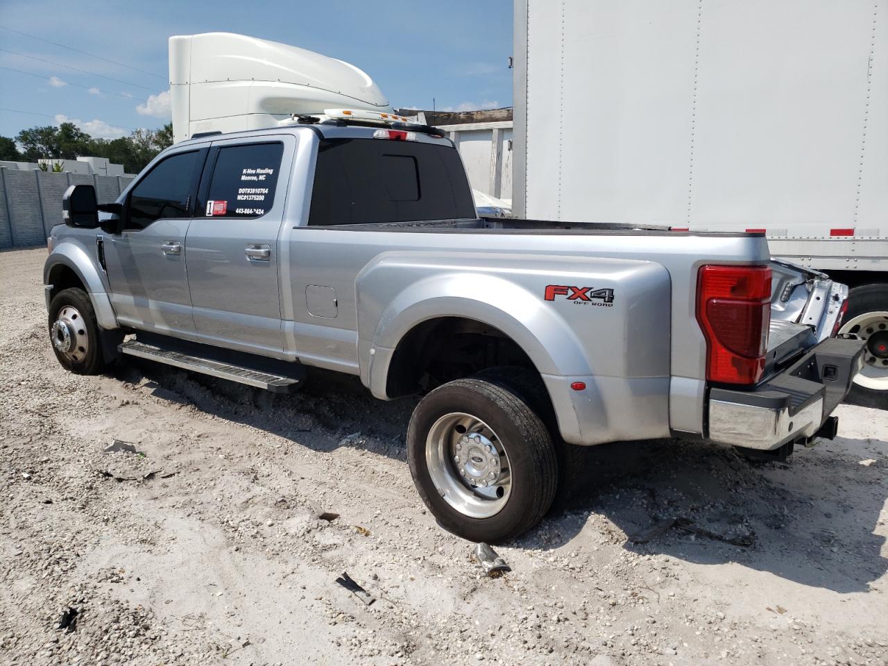 Photo 1 VIN: 1FT8W4DT2NEE32029 - FORD F450 