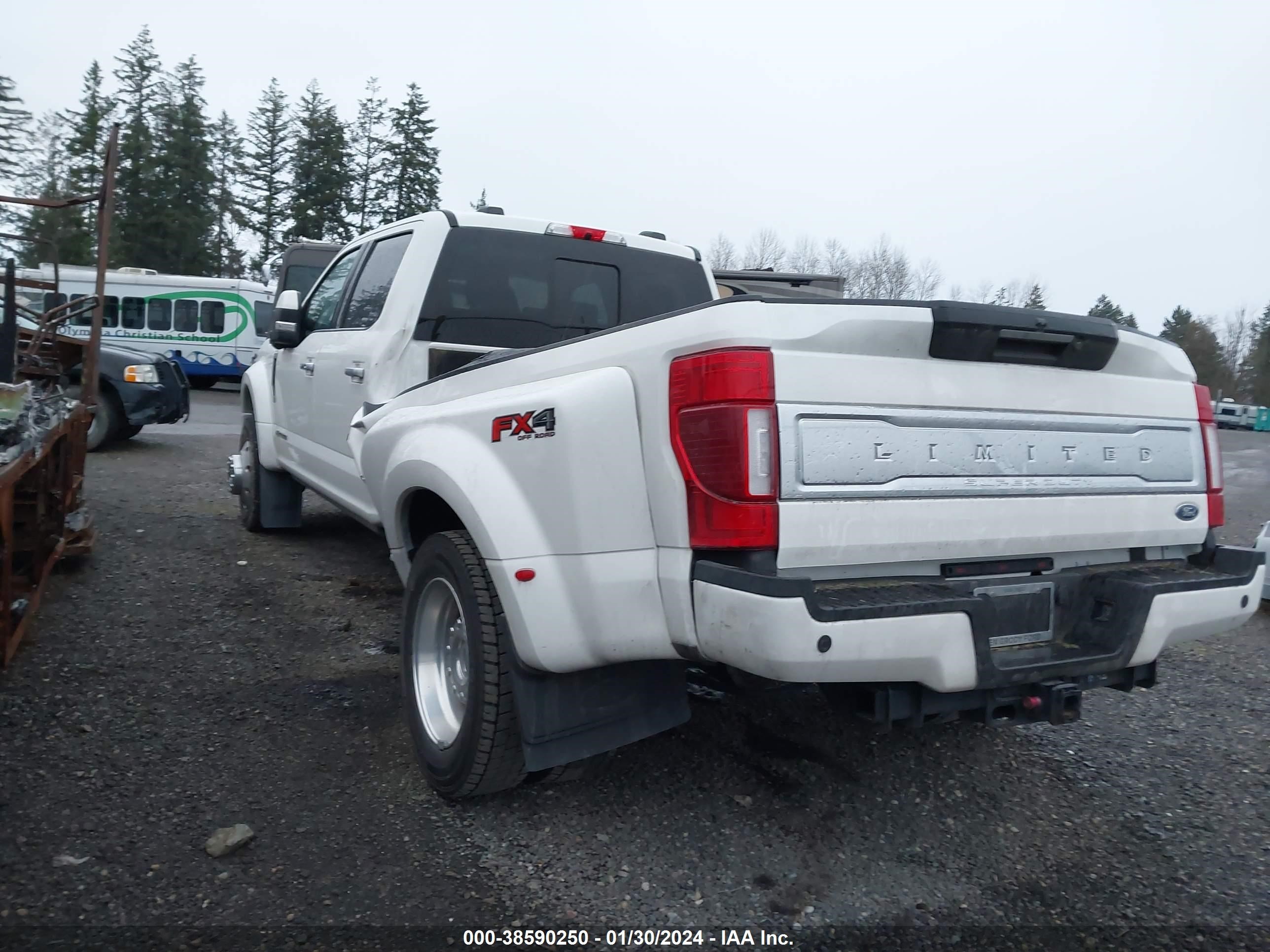 Photo 2 VIN: 1FT8W4DT2NEG03958 - FORD F450 