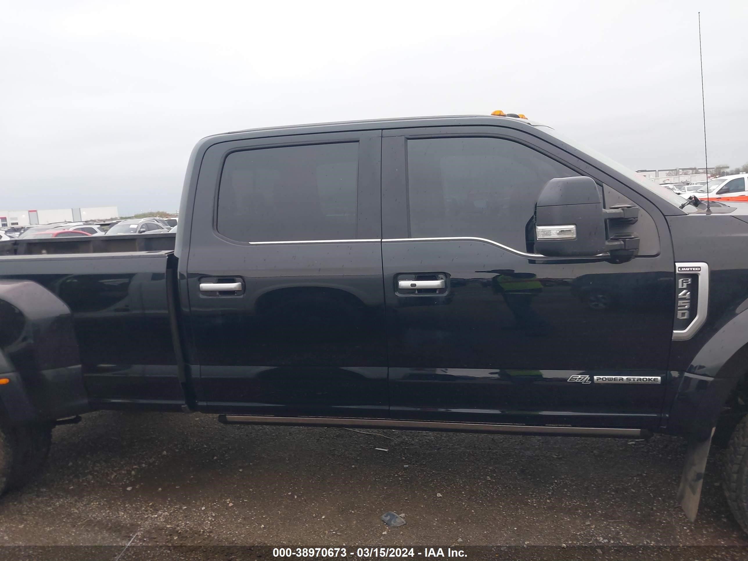 Photo 13 VIN: 1FT8W4DT3JEB00708 - FORD F450 