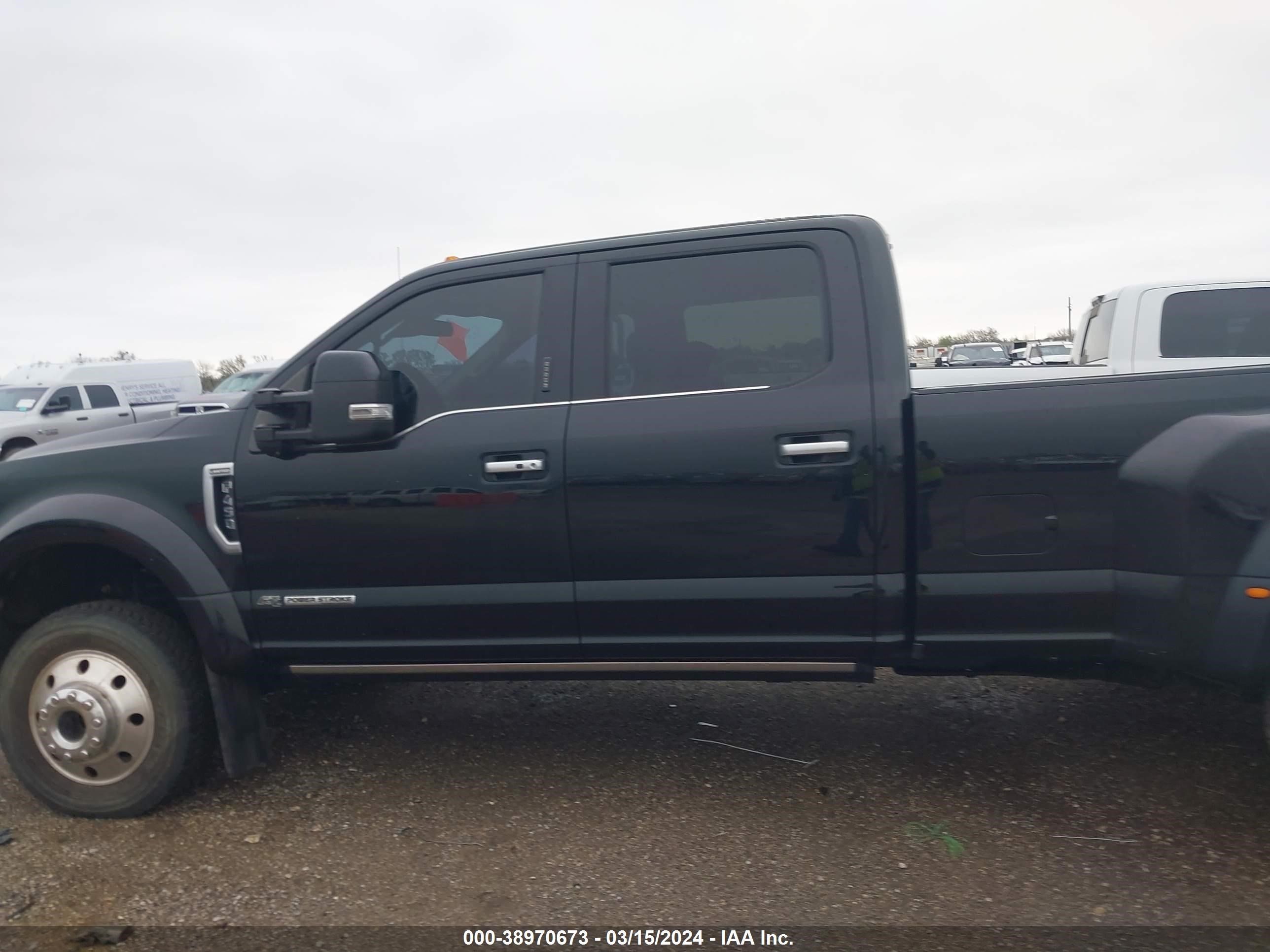 Photo 14 VIN: 1FT8W4DT3JEB00708 - FORD F450 