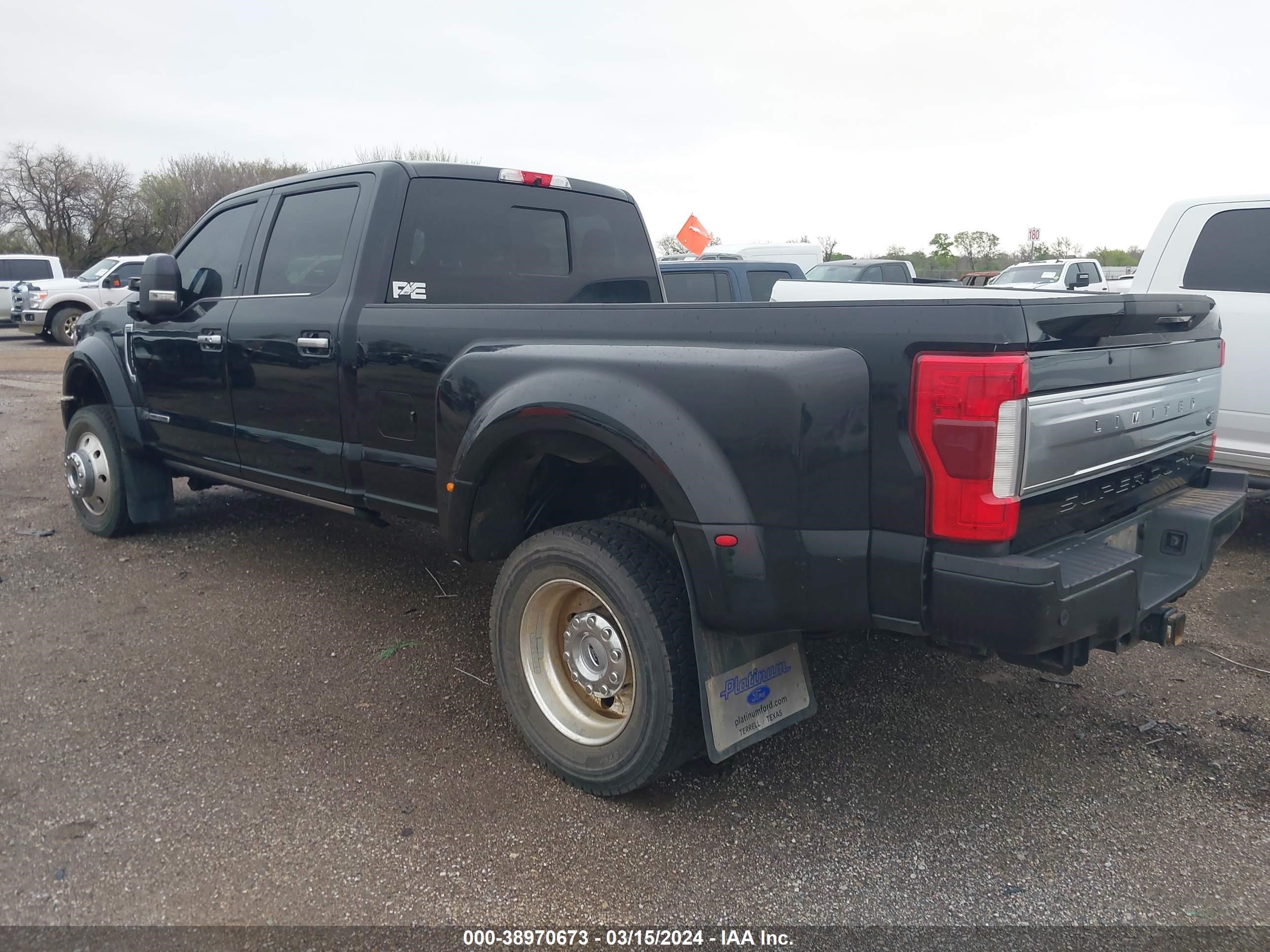 Photo 2 VIN: 1FT8W4DT3JEB00708 - FORD F450 