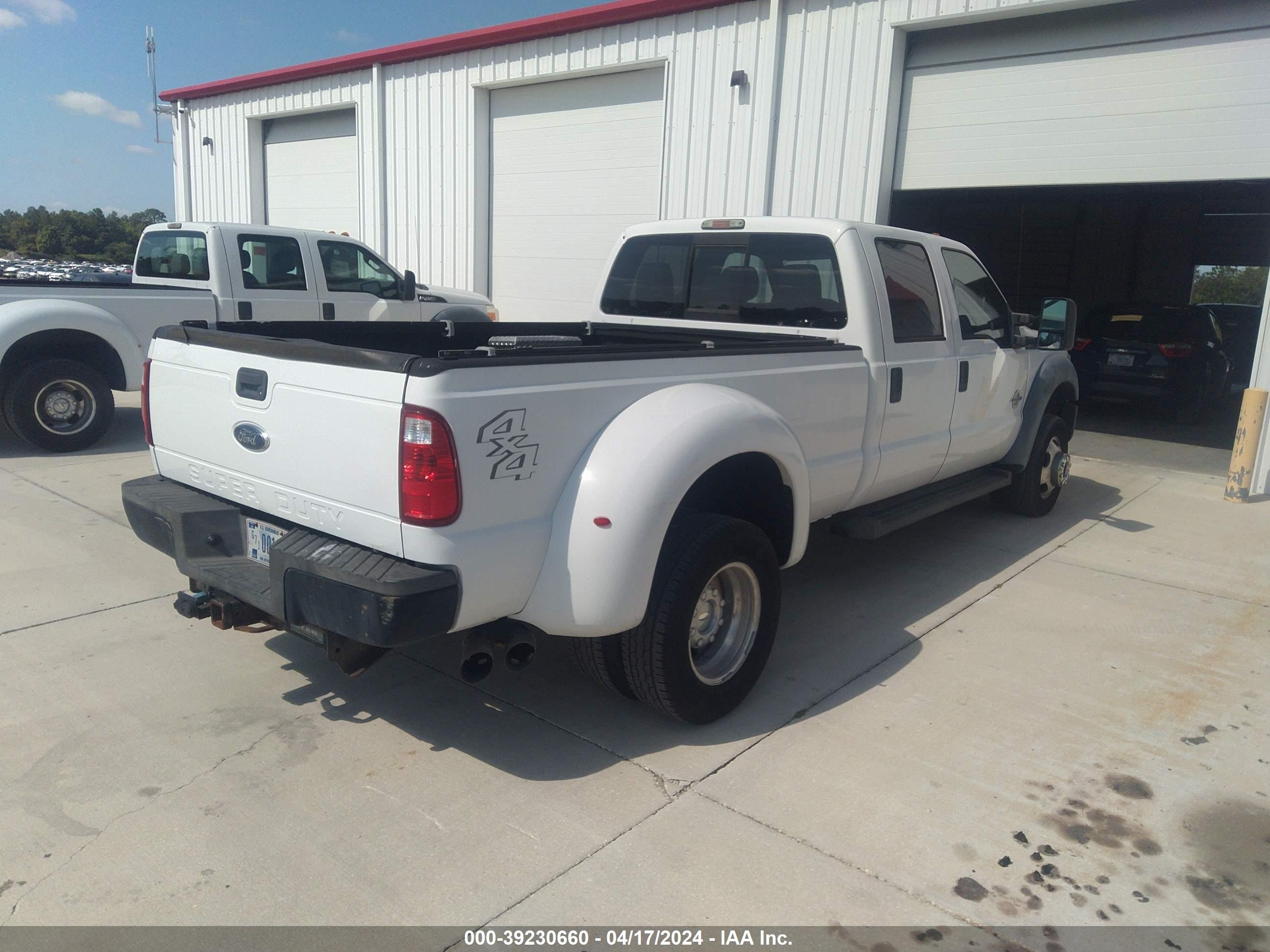 Photo 3 VIN: 1FT8W4DT6CEC22871 - FORD F450 