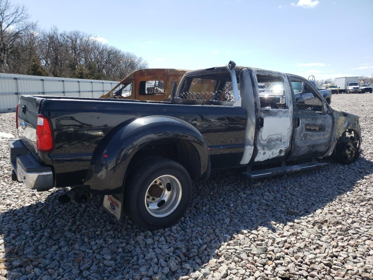 Photo 2 VIN: 1FT8W4DT6EEA91623 - FORD F450 