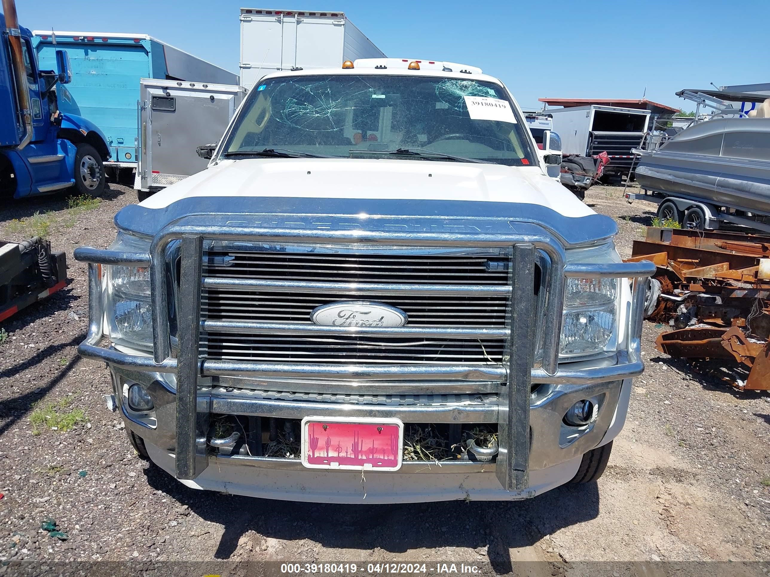 Photo 11 VIN: 1FT8W4DT6FEC33681 - FORD F450 