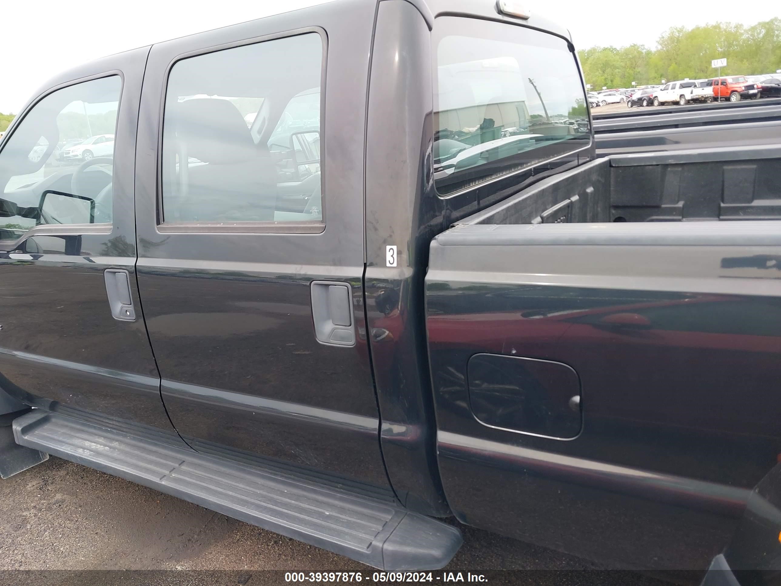 Photo 13 VIN: 1FT8W4DT7EEA44004 - FORD F450 