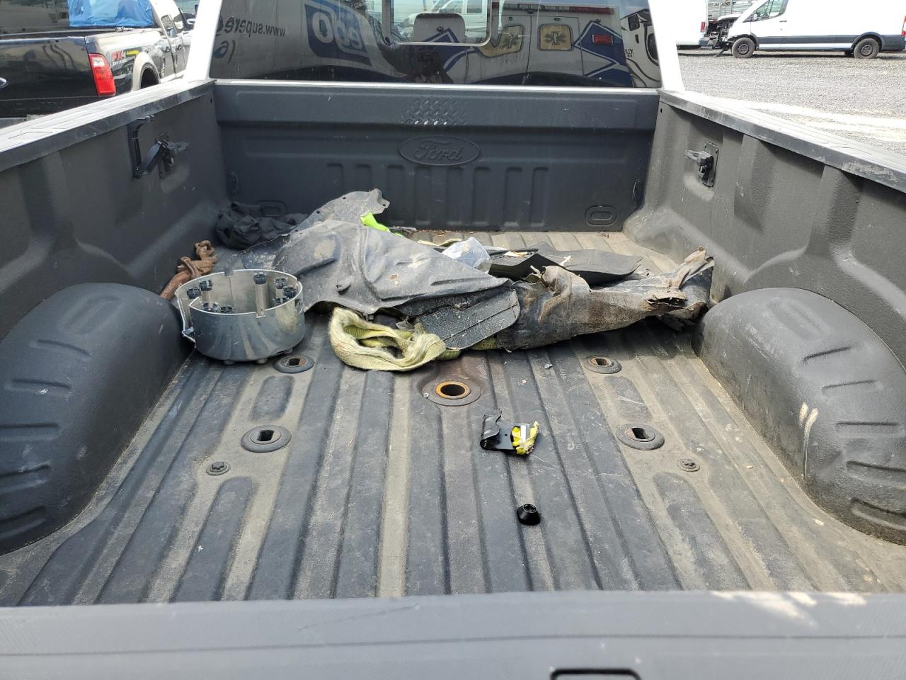 Photo 9 VIN: 1FT8W4DT7HEE41295 - FORD F450 