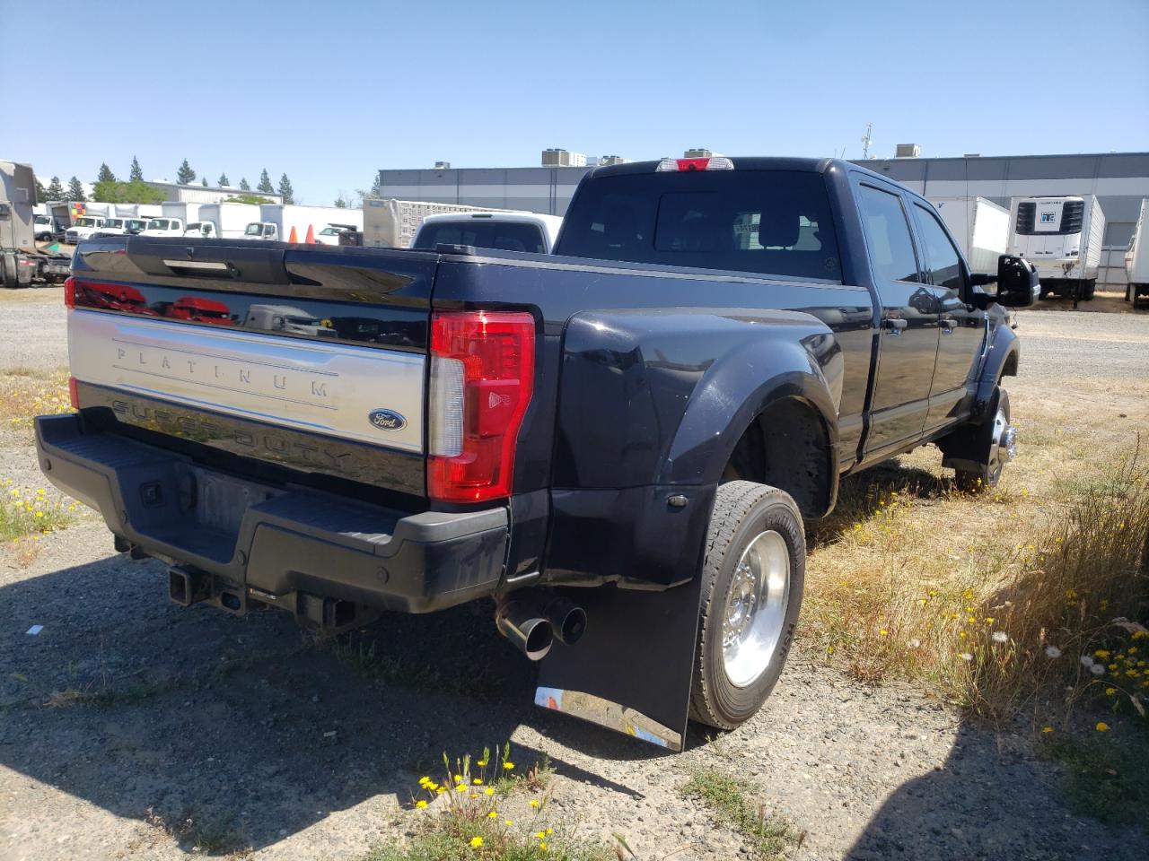 Photo 2 VIN: 1FT8W4DT7KEC58938 - FORD F450 