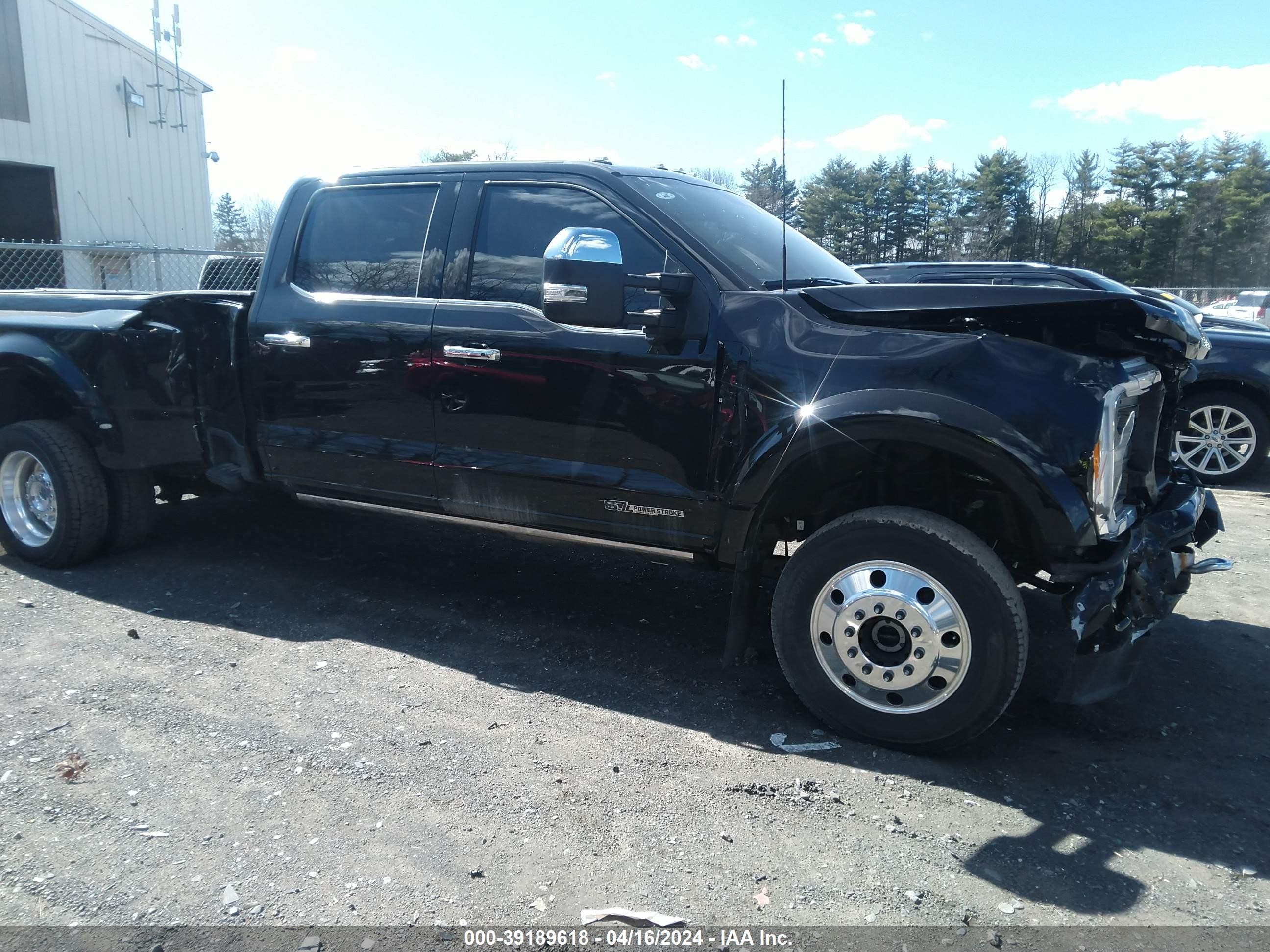 Photo 15 VIN: 1FT8W4DT7PED72042 - FORD F450 