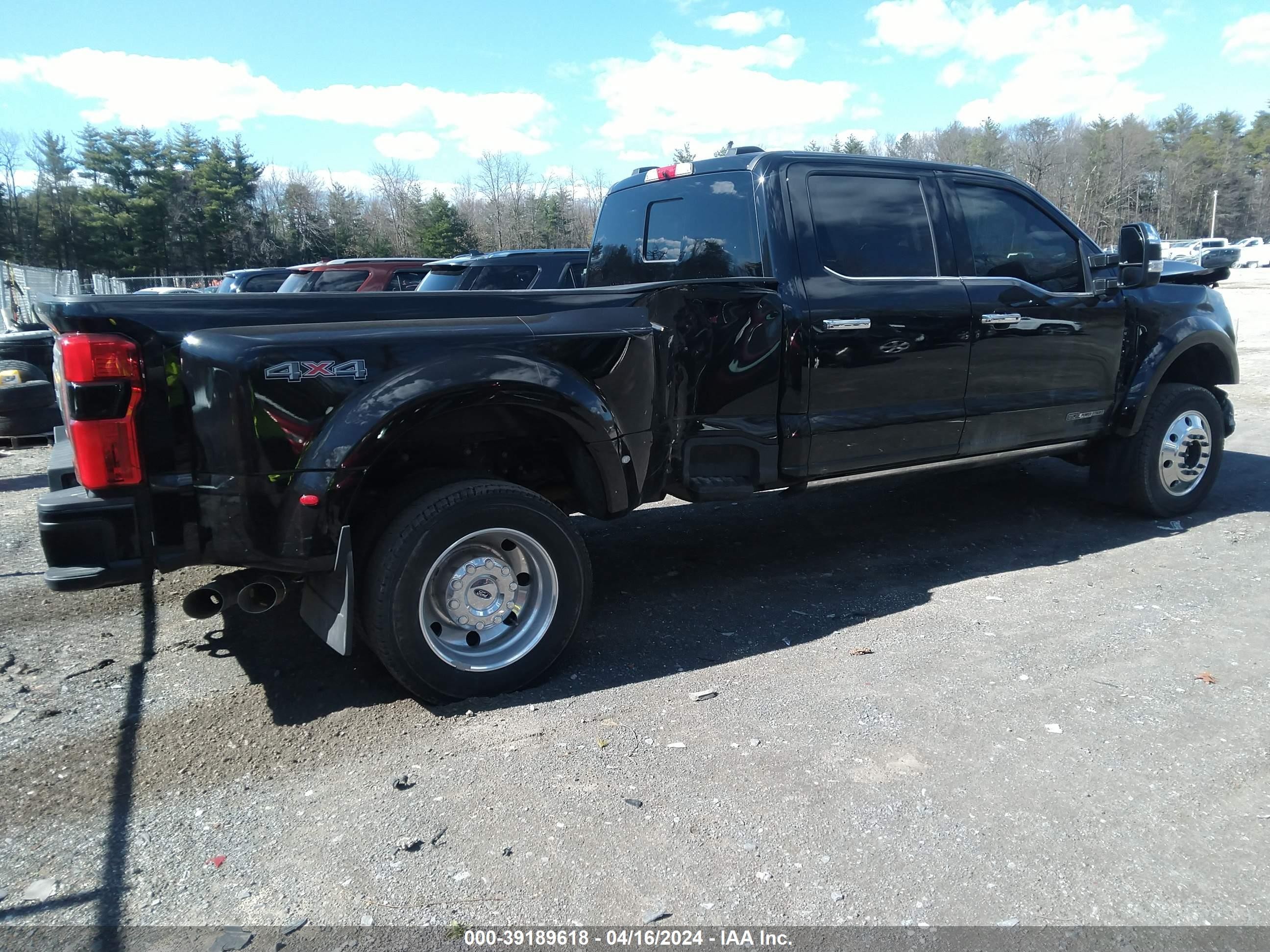 Photo 3 VIN: 1FT8W4DT7PED72042 - FORD F450 