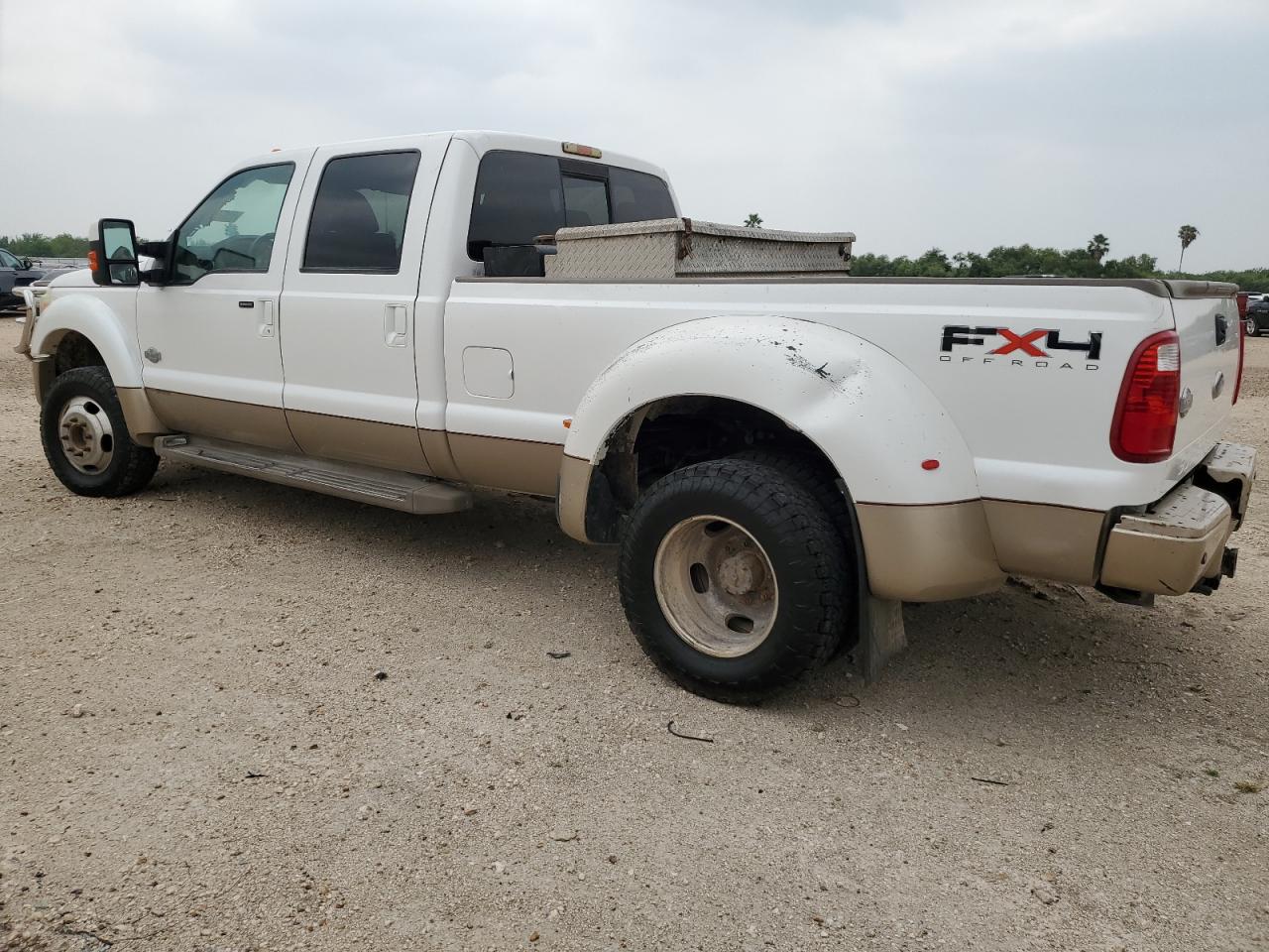 Photo 1 VIN: 1FT8W4DT8BEB87474 - FORD F450 