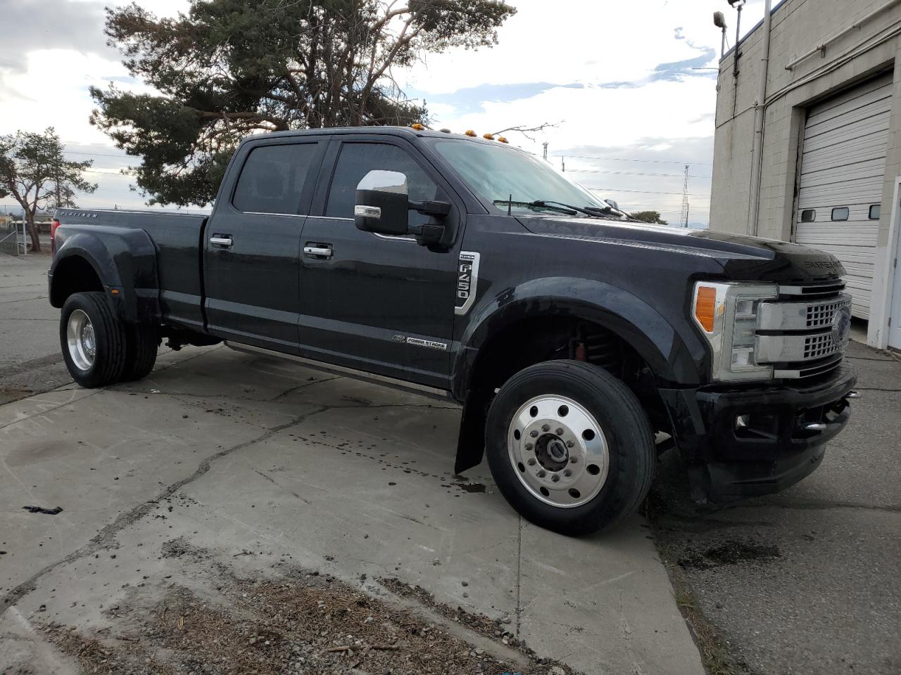 Photo 3 VIN: 1FT8W4DT8HEC49321 - FORD F450 