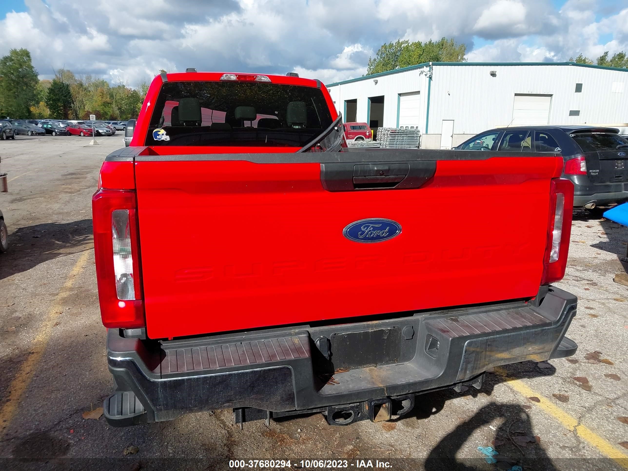 Photo 7 VIN: 1FT8X2BN1PEC60875 - FORD F250 