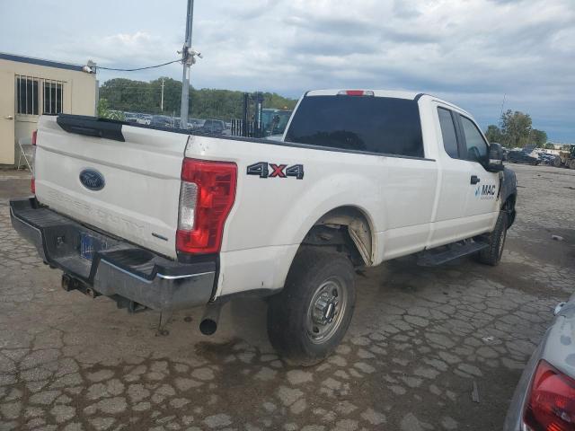 Photo 2 VIN: 1FT8X3B61HED69479 - FORD F350 SUPER 