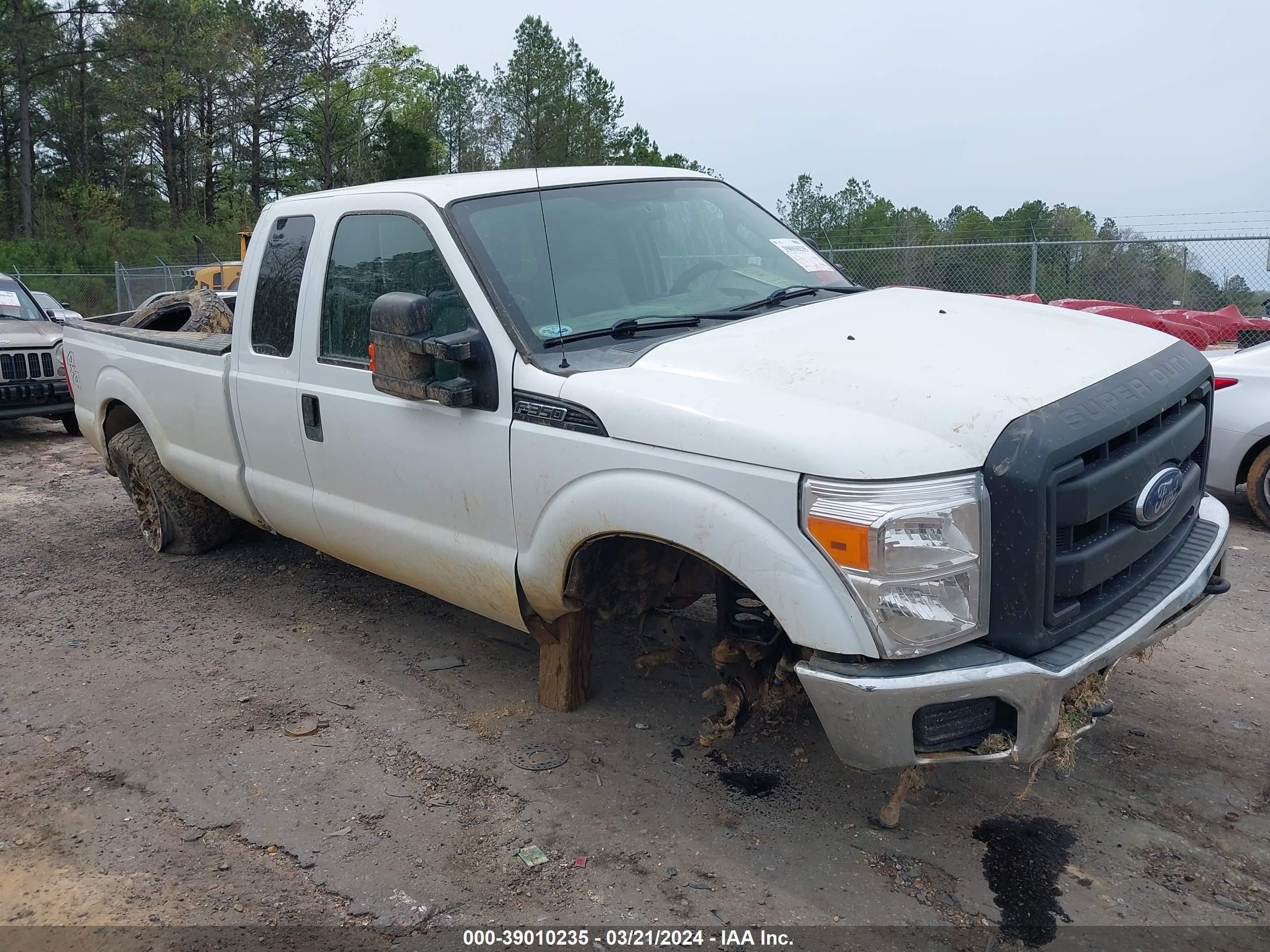 Photo 10 VIN: 1FT8X3B64DEA09729 - FORD F350 