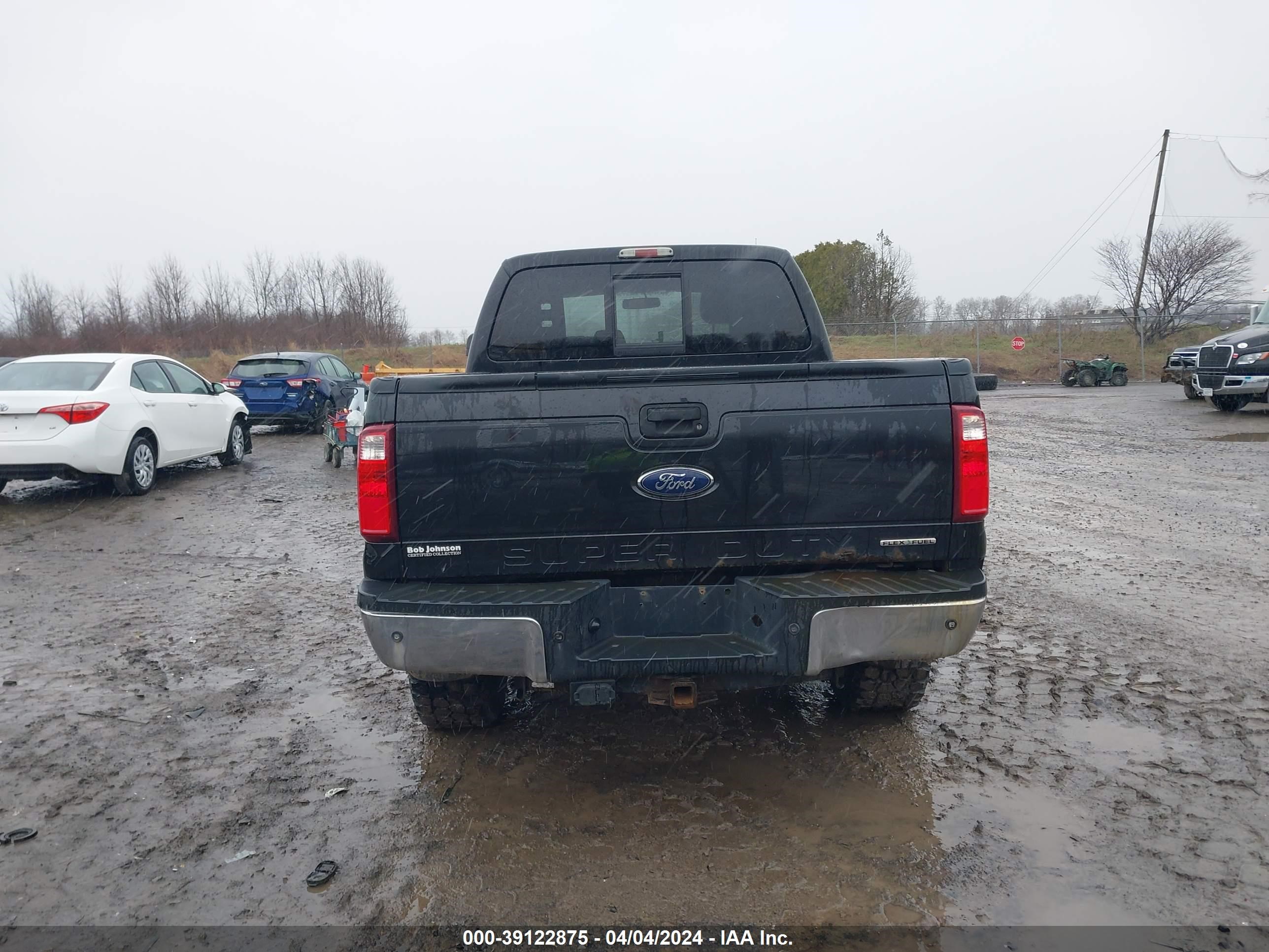 Photo 14 VIN: 1FT8X3B64EEA83122 - FORD F350 