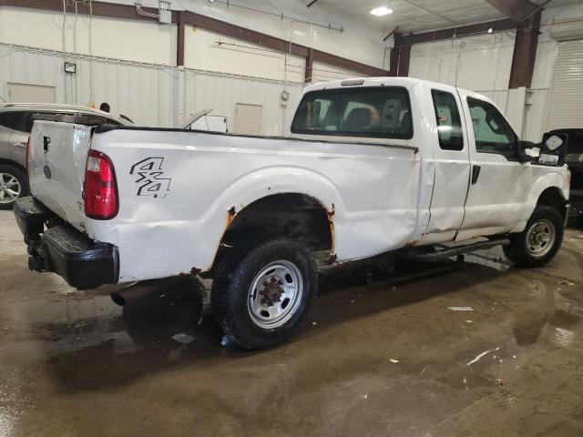 Photo 2 VIN: 1FT8X3B65BEA86526 - FORD F350 