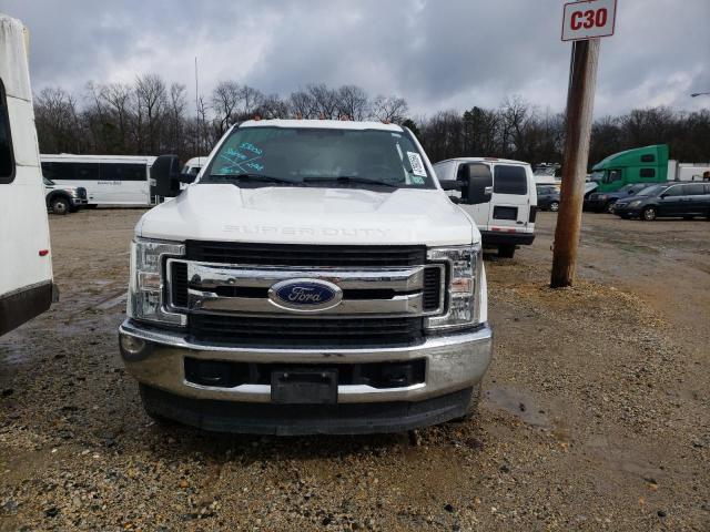 Photo 4 VIN: 1FT8X3B66KED59425 - FORD F350 