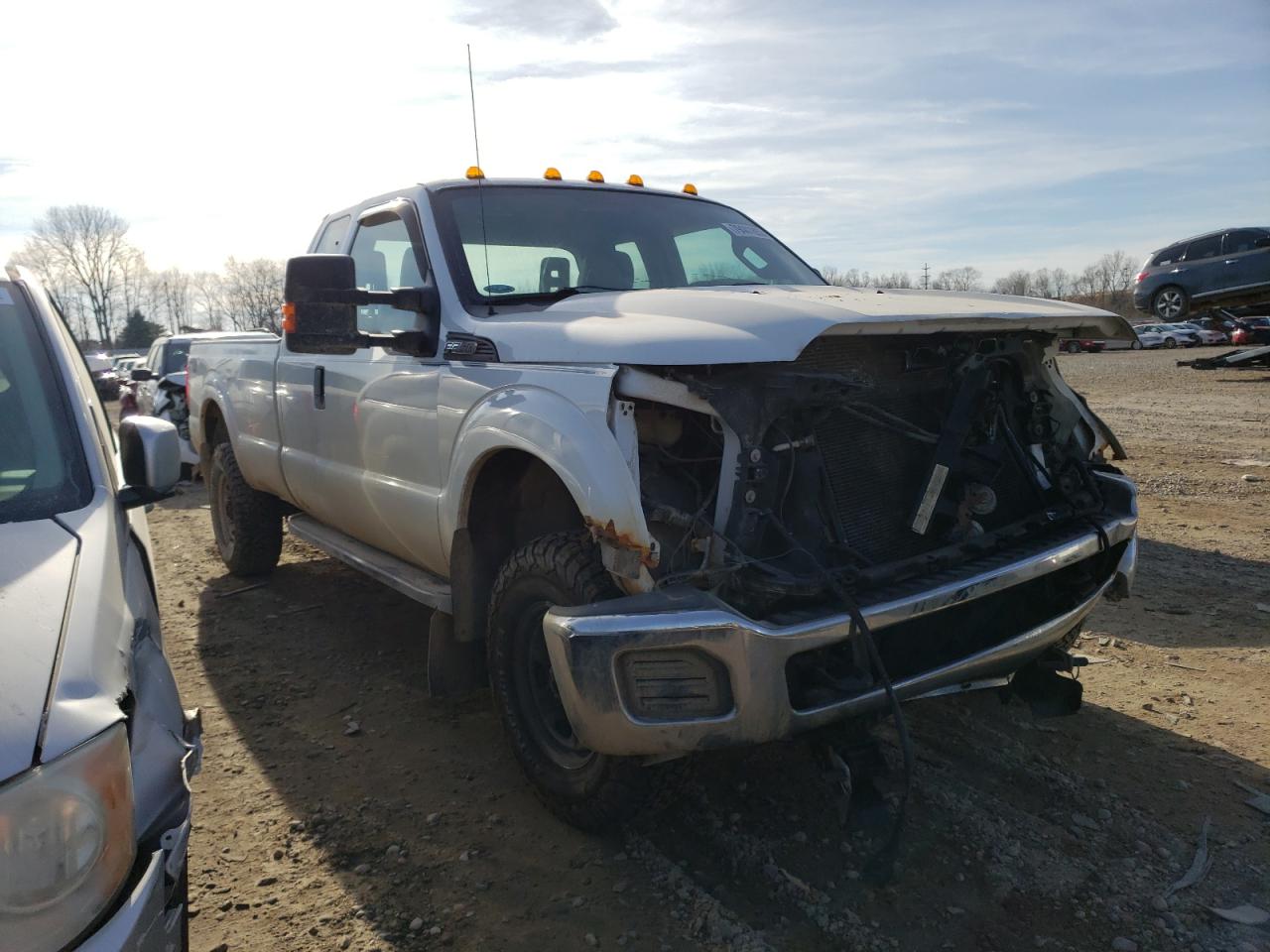 Photo 3 VIN: 1FT8X3B67FEA21425 - FORD F350 