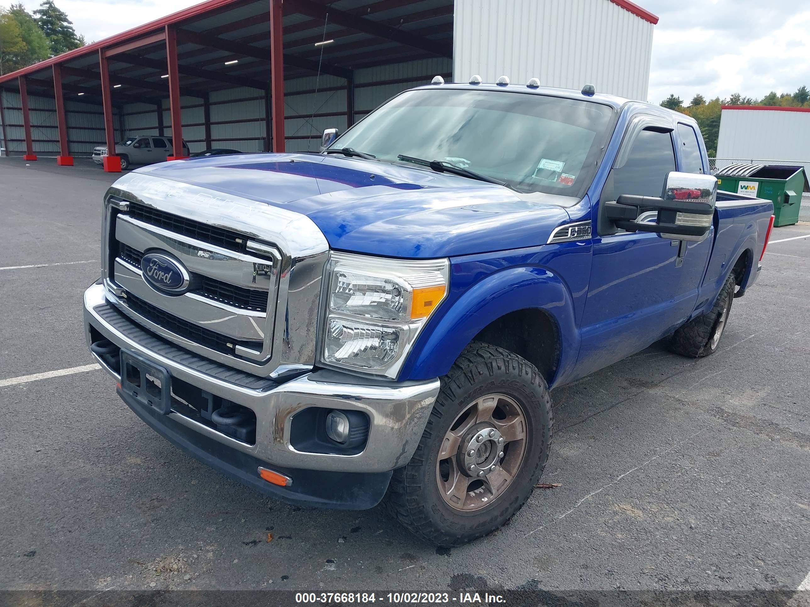 Photo 1 VIN: 1FT8X3B6XCEB12538 - FORD F350 