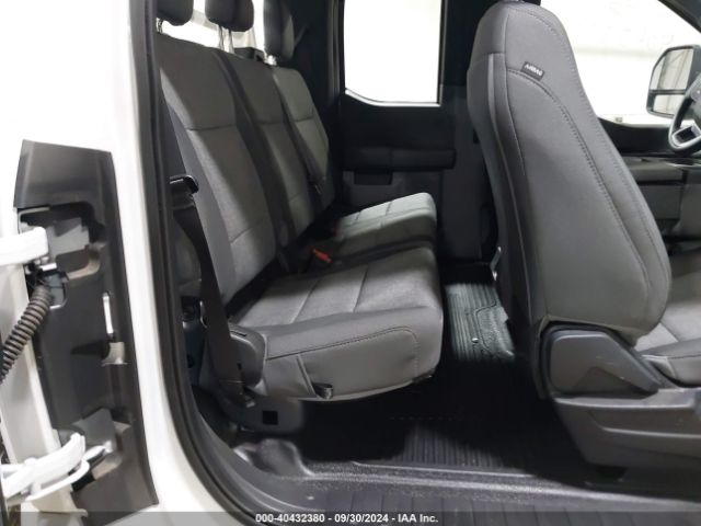 Photo 9 VIN: 1FT8X3BA5RED50259 - FORD F-350 