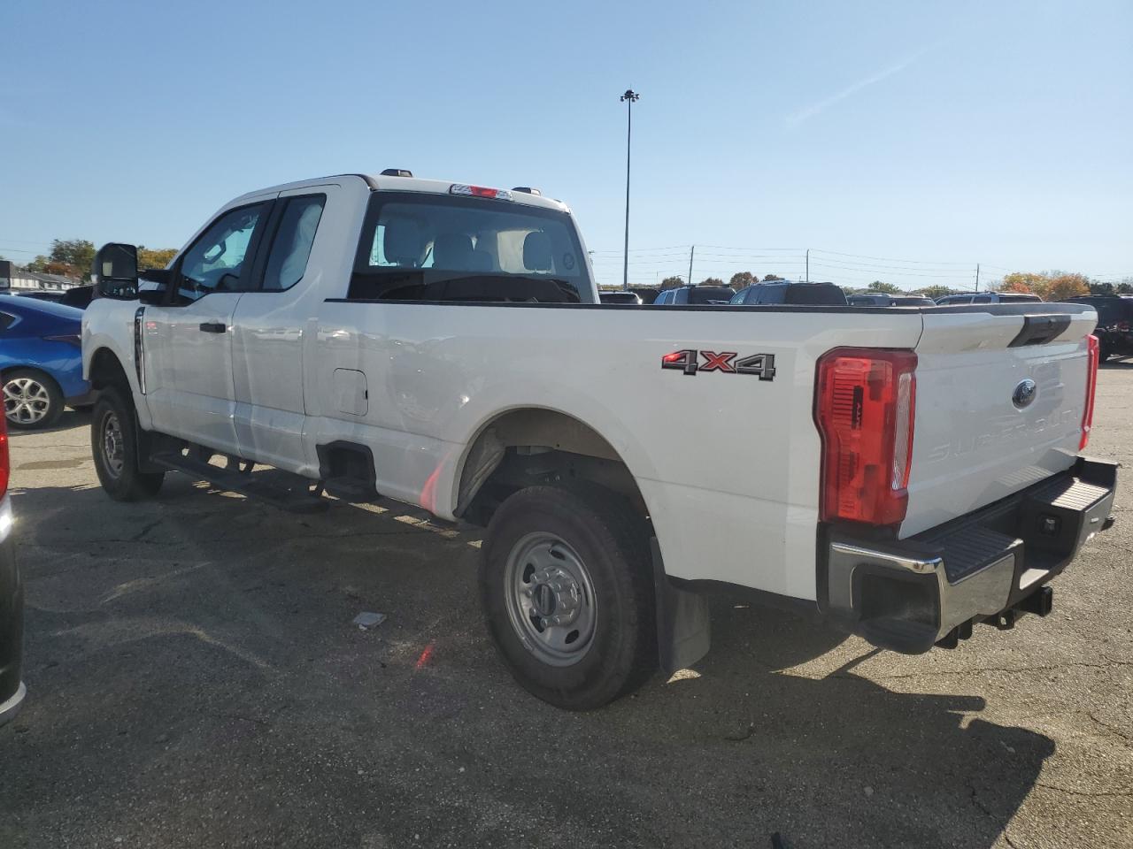 Photo 1 VIN: 1FT8X3BA8PEC16472 - FORD F350 