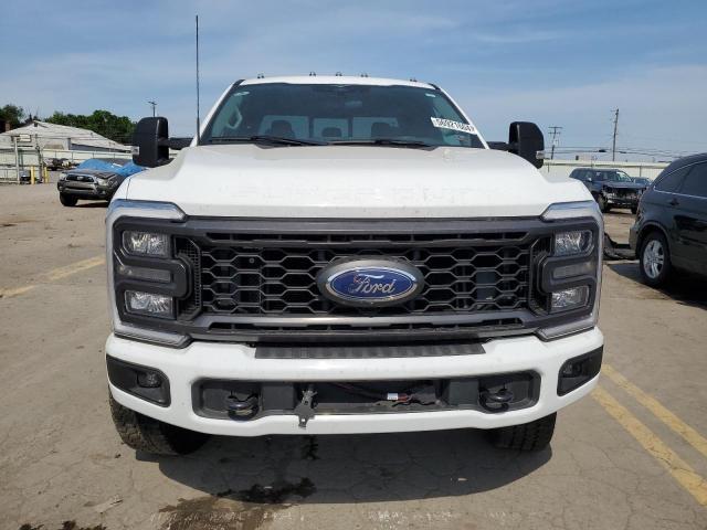 Photo 4 VIN: 1FT8X3BN1PEC60204 - FORD F350 