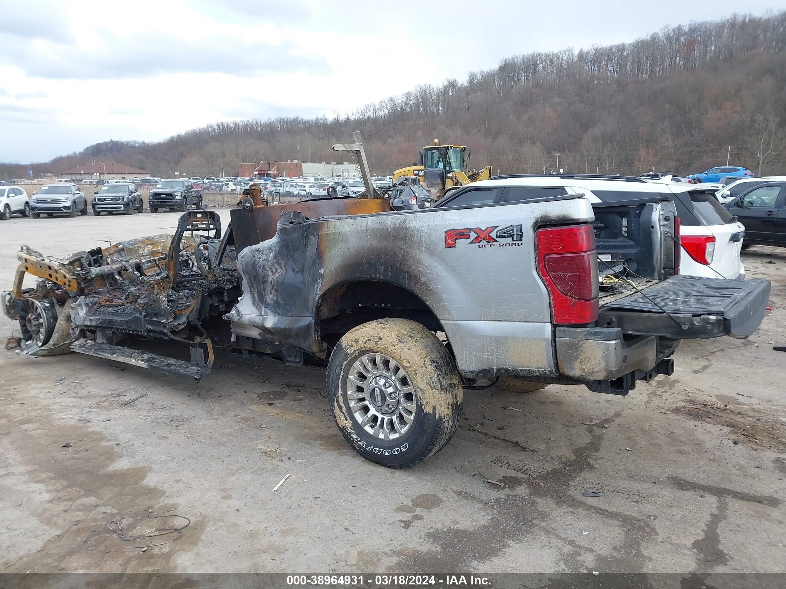 Photo 2 VIN: 1FT8X3BN4NEG23365 - FORD F350 