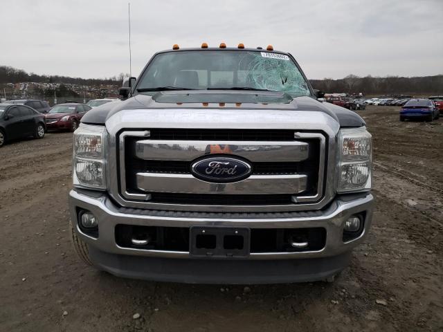 Photo 4 VIN: 1FT8X3BT2CEC37930 - FORD F350 SUPER 