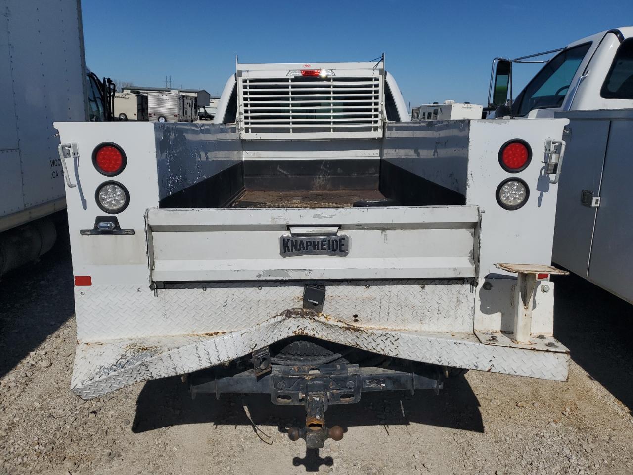 Photo 5 VIN: 1FT8X3BT3HED57288 - FORD F350 