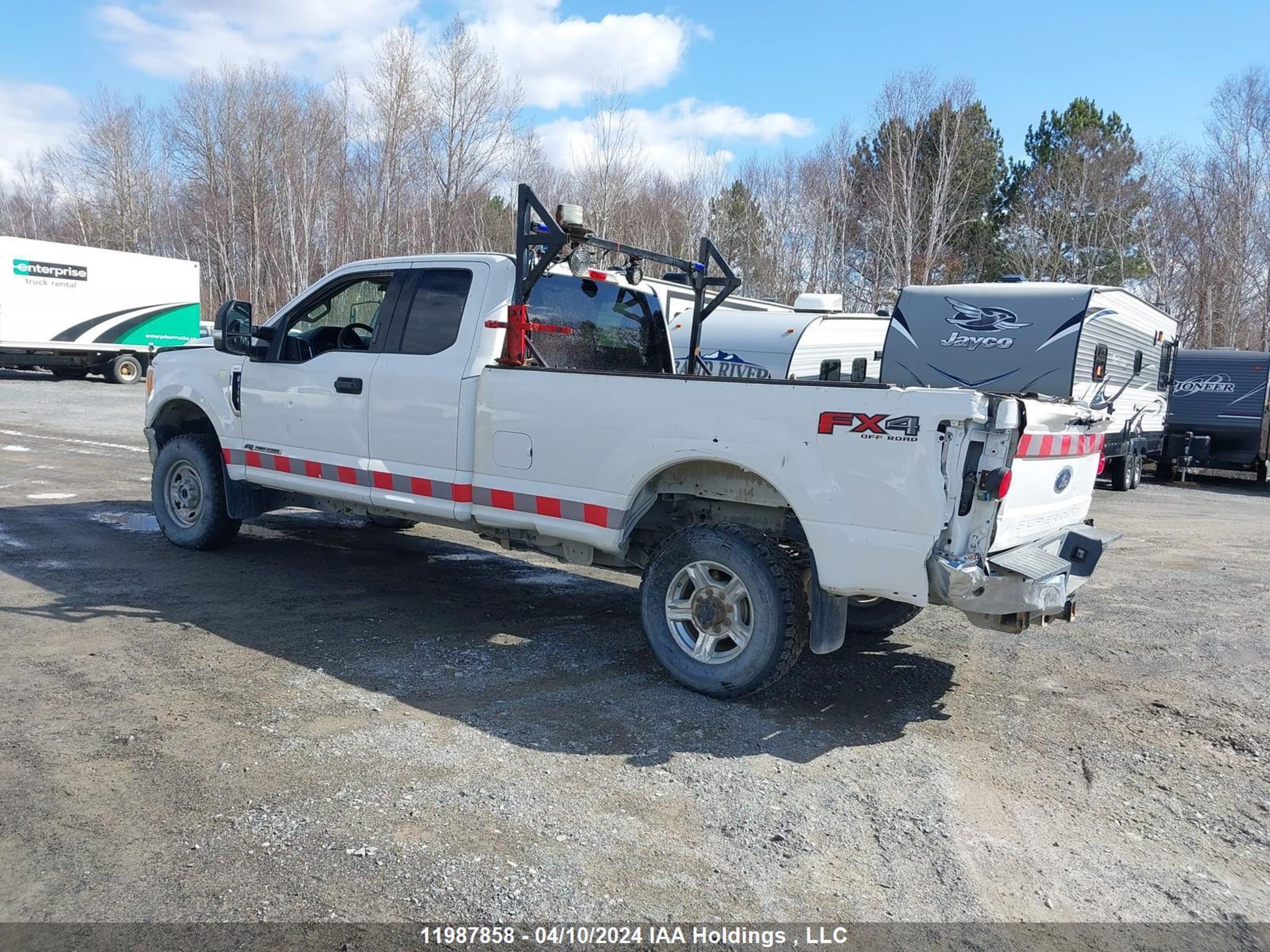 Photo 2 VIN: 1FT8X3BT7HEC49529 - FORD F350 