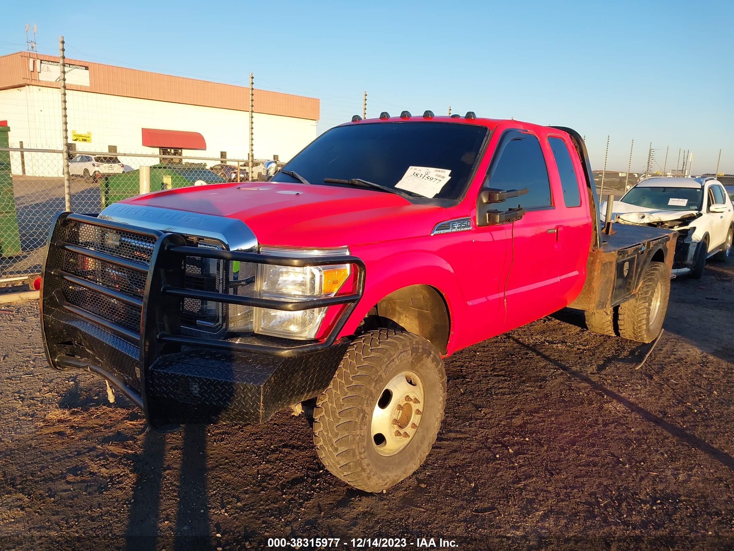 Photo 1 VIN: 1FT8X3DT9GEC35644 - FORD F350 