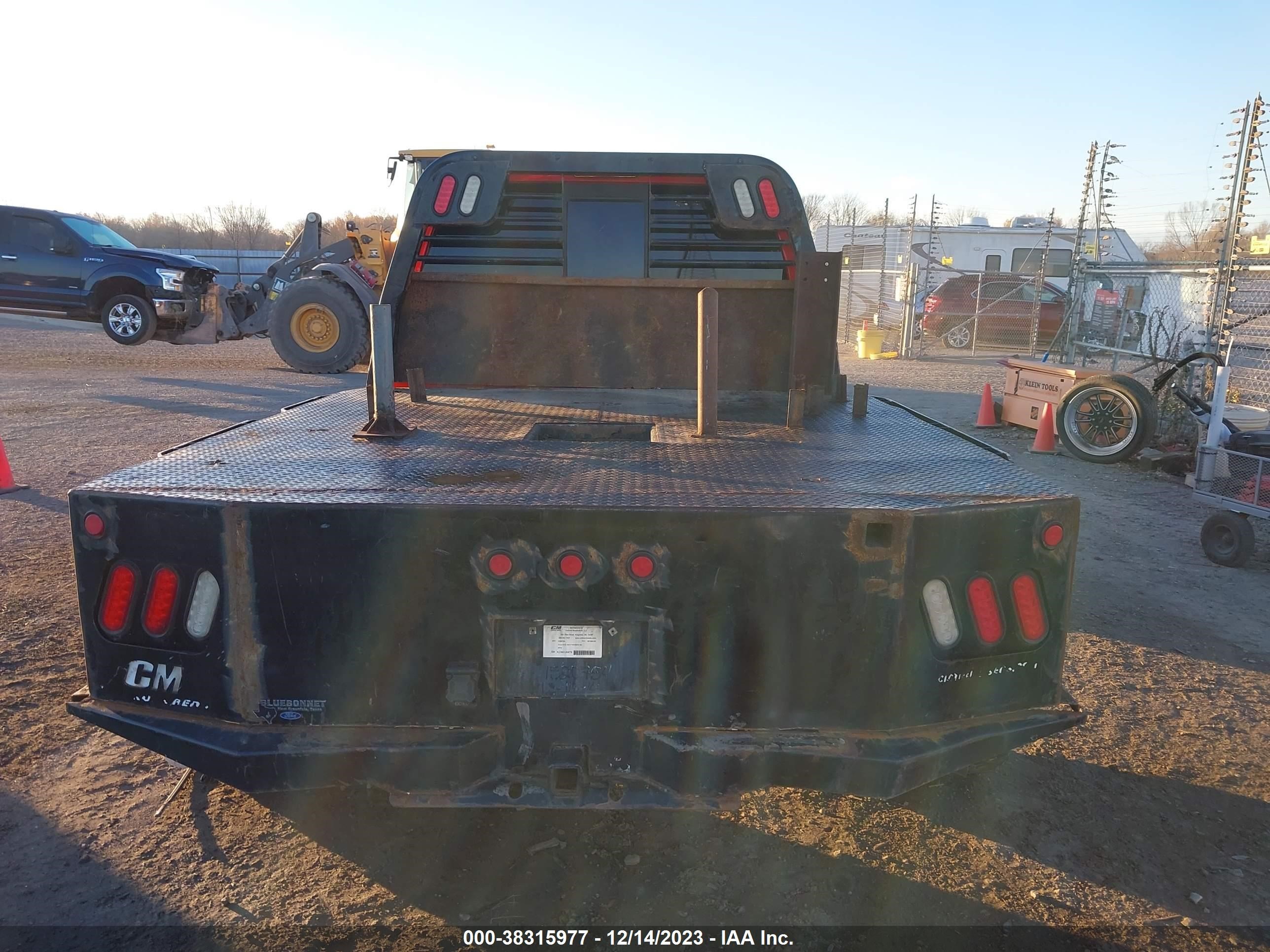 Photo 7 VIN: 1FT8X3DT9GEC35644 - FORD F350 