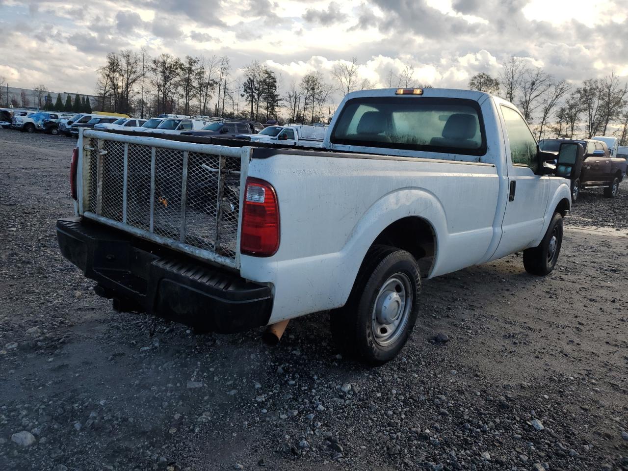 Photo 2 VIN: 1FTBF2A62CEC57318 - FORD F250 