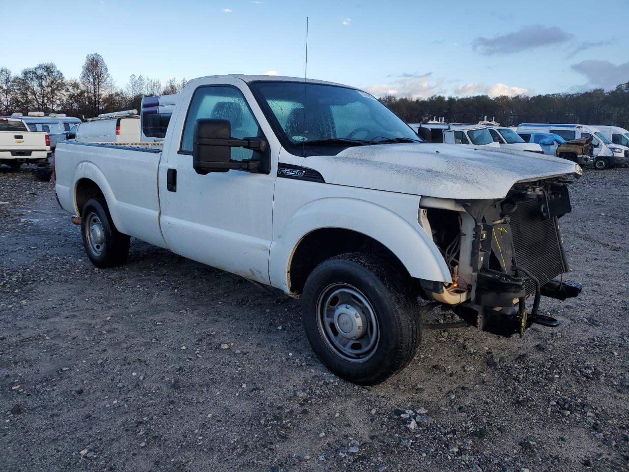 Photo 3 VIN: 1FTBF2A62CEC57318 - FORD F250 