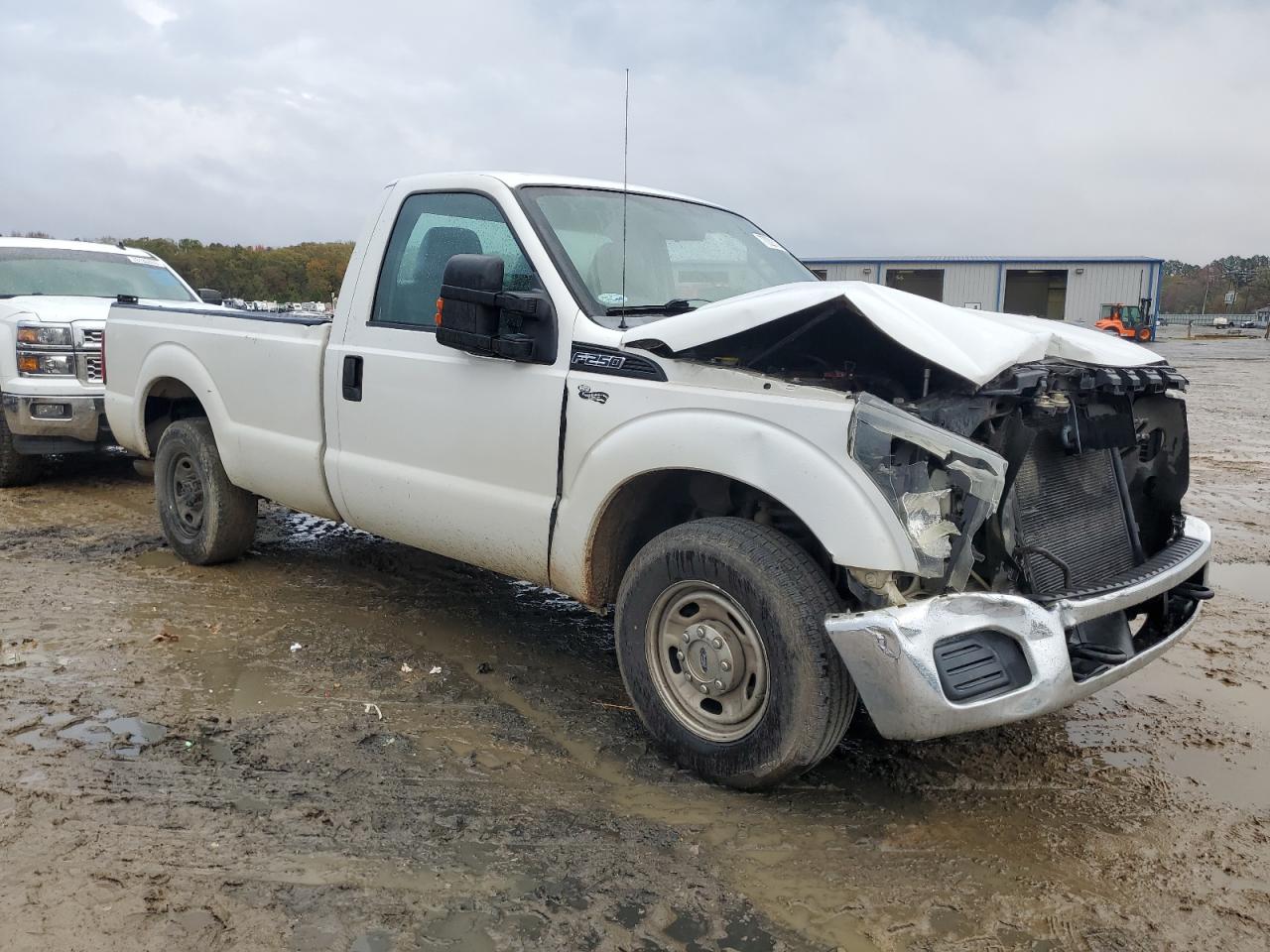 Photo 3 VIN: 1FTBF2A65BEC69316 - FORD F250 