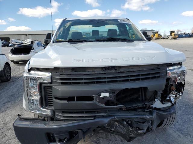 Photo 4 VIN: 1FTBF2A65JEB99489 - FORD F250 SUPER 