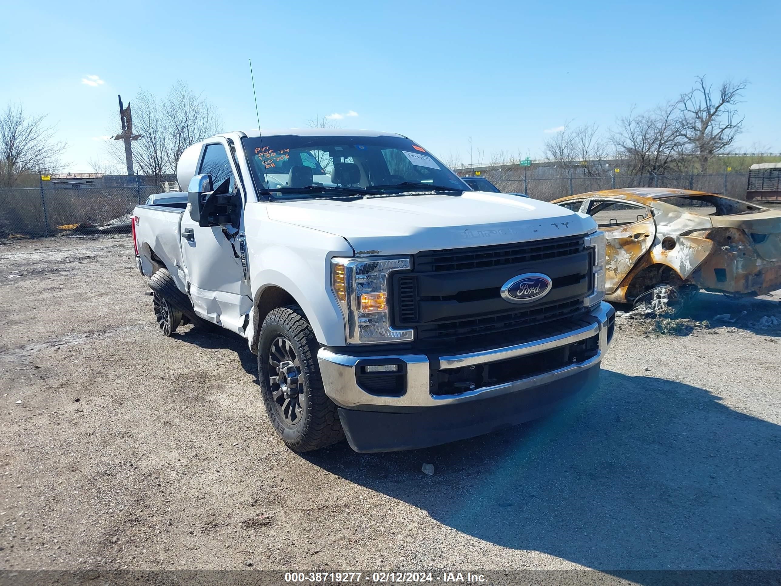 Photo 0 VIN: 1FTBF2A65KEC06314 - FORD F250 