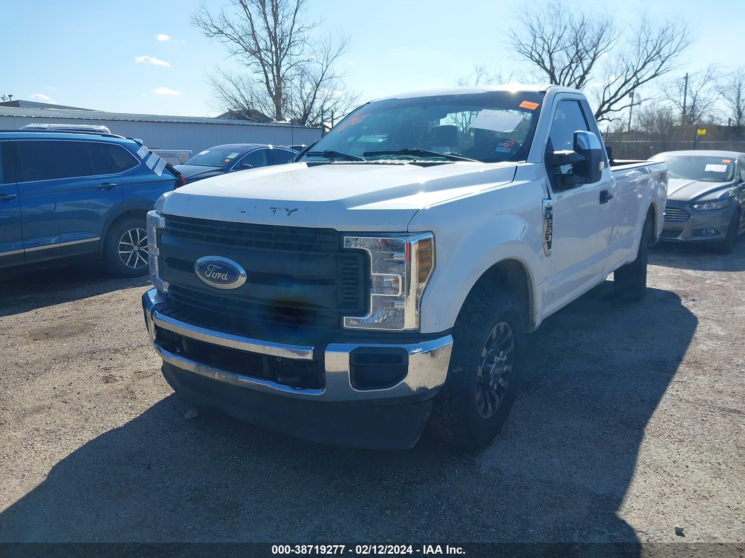 Photo 1 VIN: 1FTBF2A65KEC06314 - FORD F250 