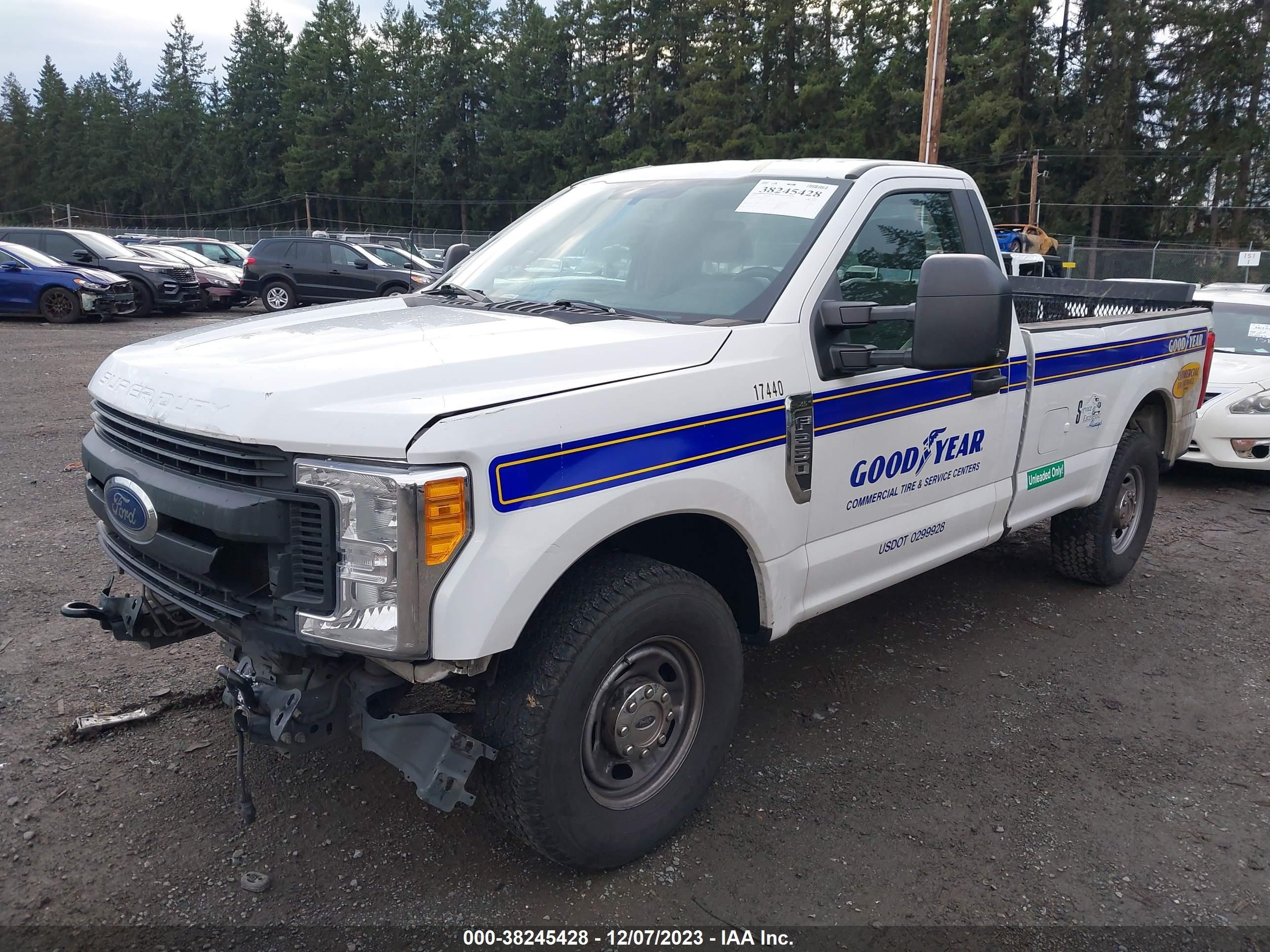 Photo 1 VIN: 1FTBF2A67HEE73527 - FORD F250 