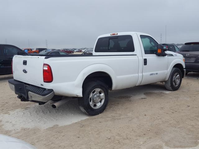 Photo 3 VIN: 1FTBF2A68BEA48017 - FORD F250 SUPER 