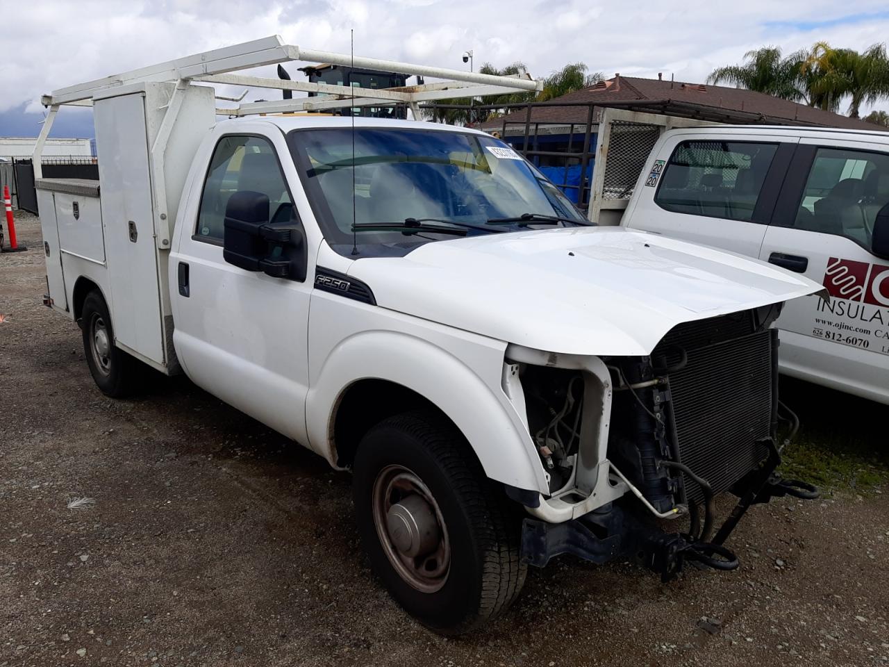 Photo 3 VIN: 1FTBF2A6XGED24608 - FORD F250 