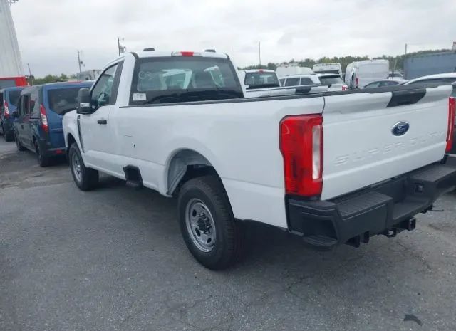 Photo 2 VIN: 1FTBF2AA7PED85225 - FORD SUPER DUTY F-250 SRW 