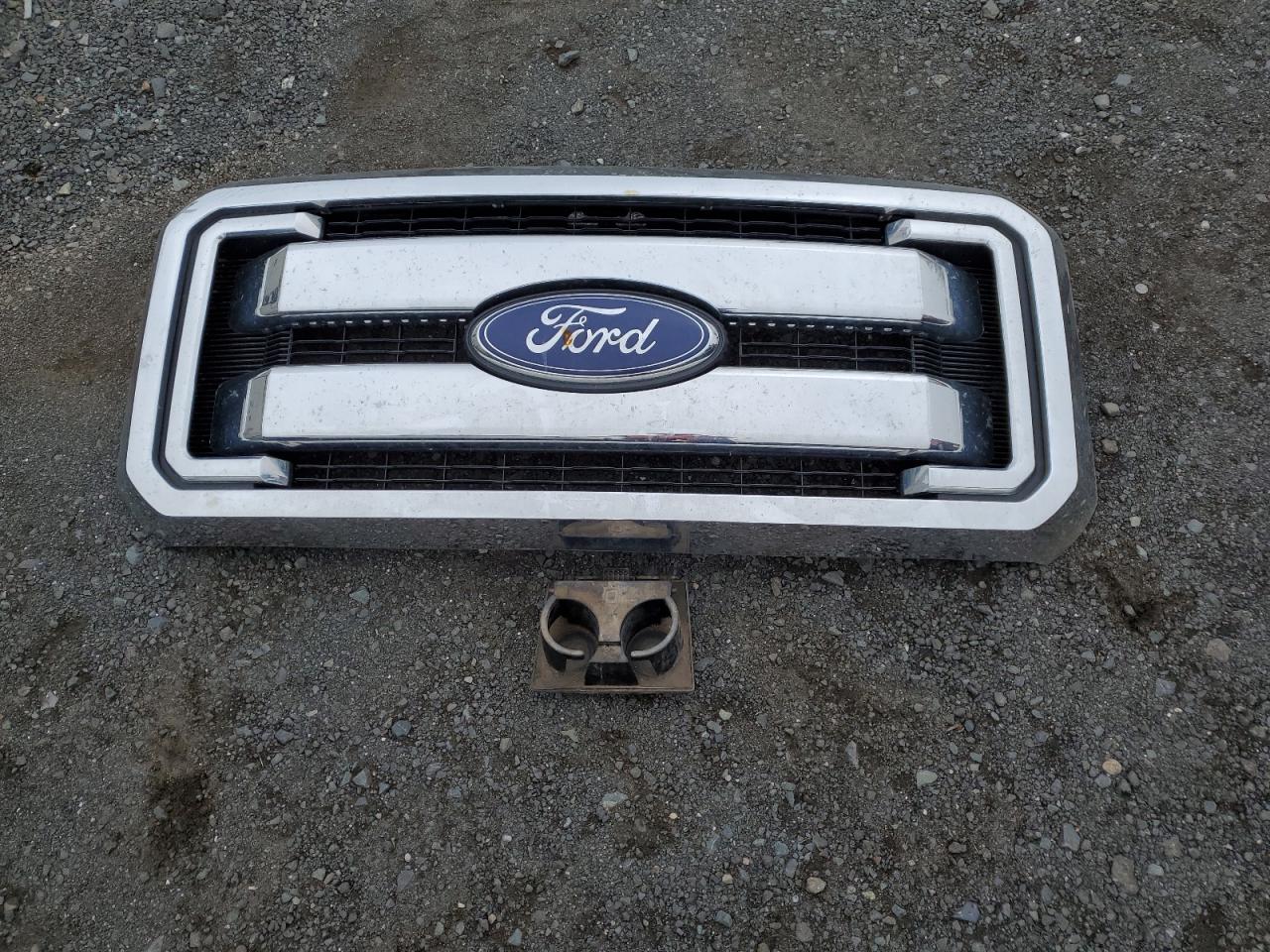 Photo 11 VIN: 1FTBF2B60FEC58762 - FORD F250 