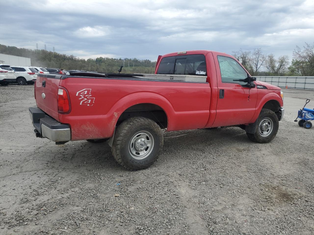 Photo 2 VIN: 1FTBF2B62CEC97378 - FORD F250 