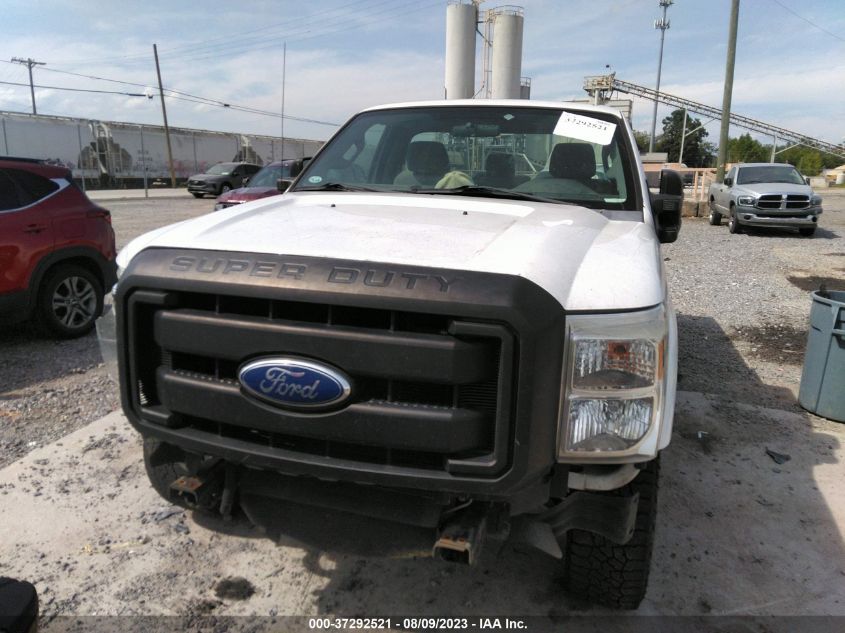 Photo 11 VIN: 1FTBF2B64CEA13412 - FORD F250 