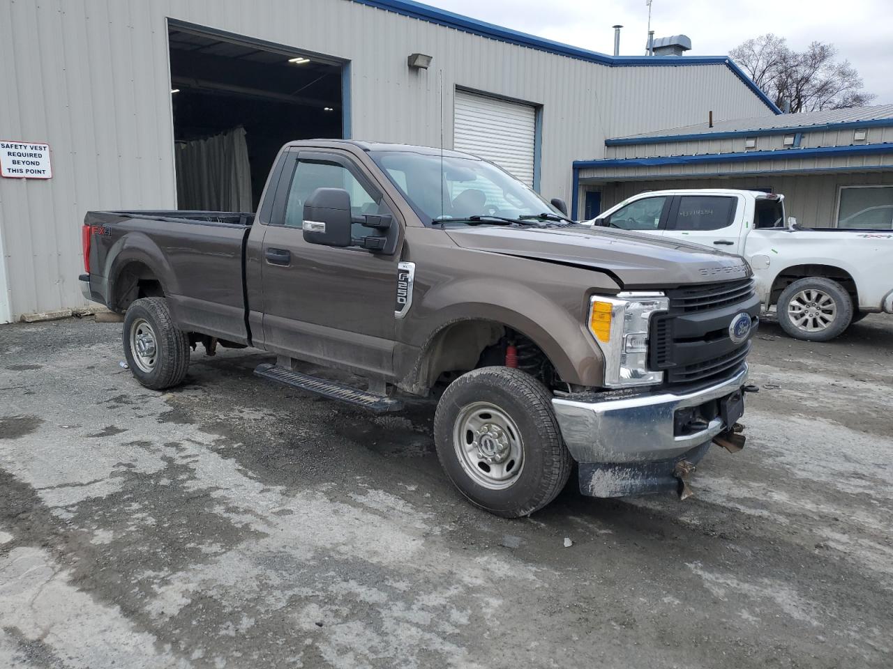 Photo 3 VIN: 1FTBF2B64HEE77596 - FORD F250 