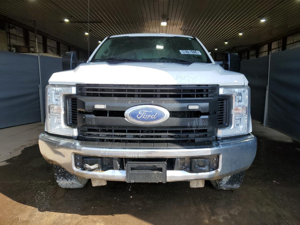 Photo 4 VIN: 1FTBF2B64JEC09816 - FORD F250 