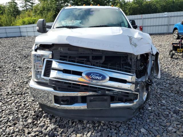 Photo 4 VIN: 1FTBF2B65HEB72947 - FORD F250 SUPER 