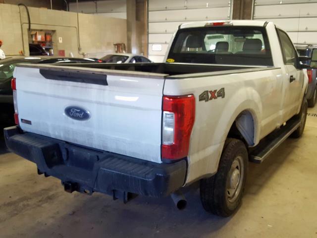 Photo 3 VIN: 1FTBF2B65JEC79504 - FORD F250 SUPER 