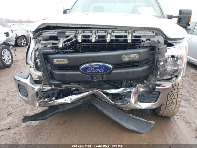 Photo 5 VIN: 1FTBF2B68FED04354 - FORD F-250 